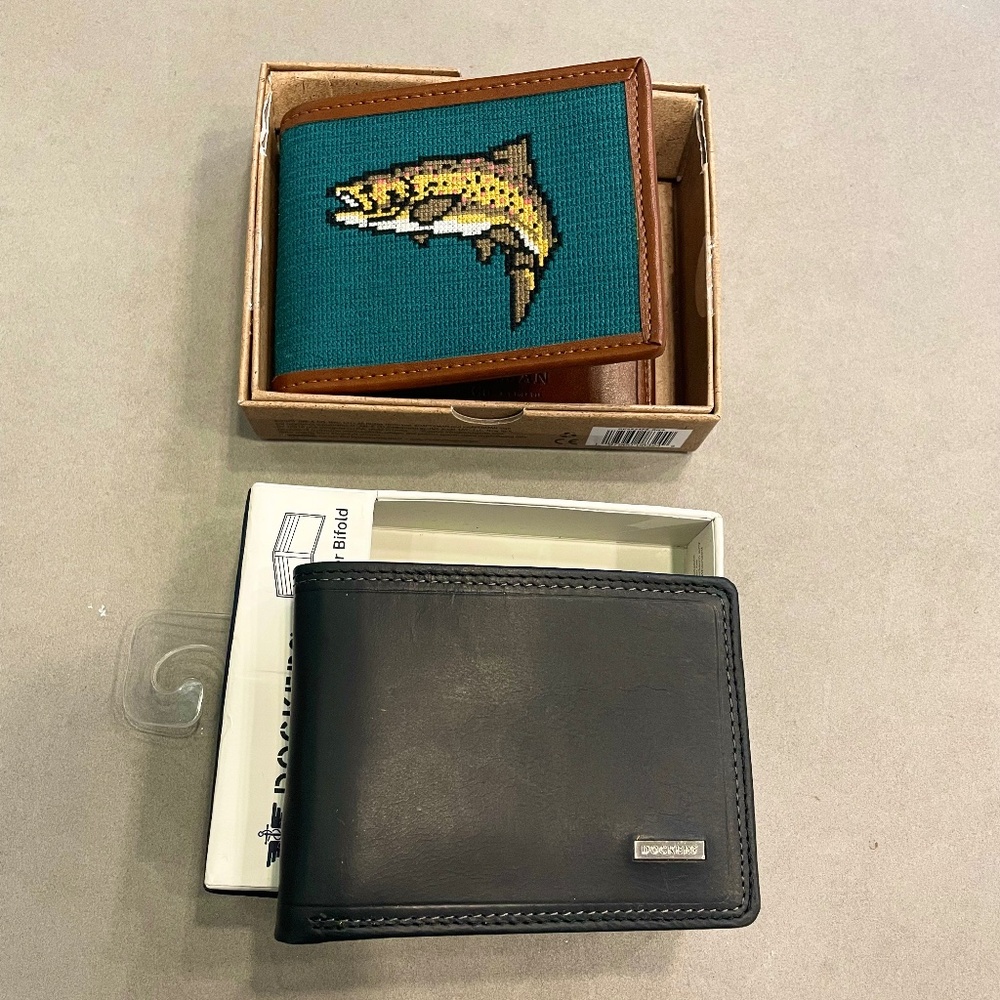 $140 2 Dockers Leather & Neddlepoint Wallets Men’s Silver Badge